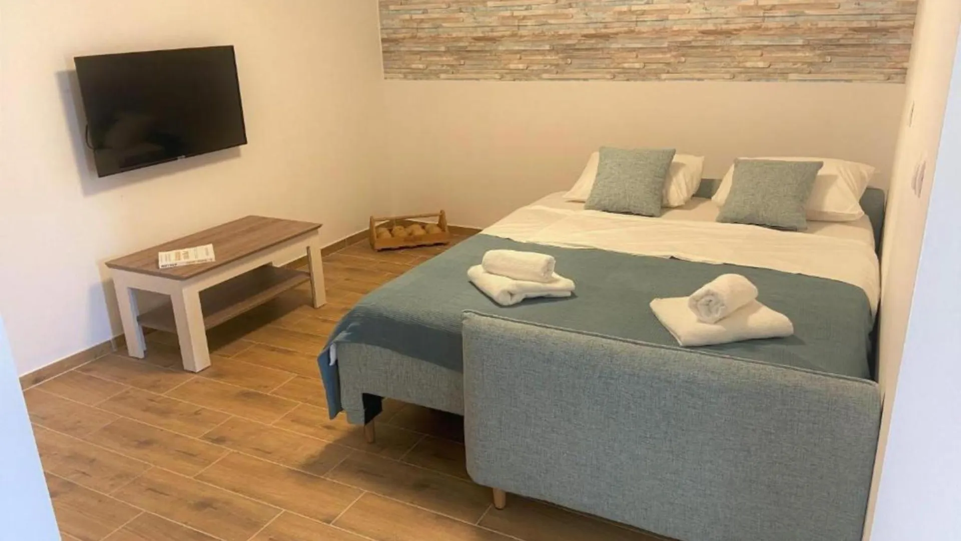 Stone House Kostela Villa Donji Karin Holiday home